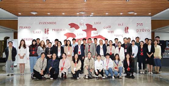 The second Youth Academic Forum of the Business School was successfully held